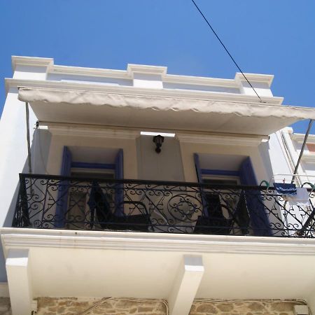 The Bougainvillea House Сімі Екстер'єр фото